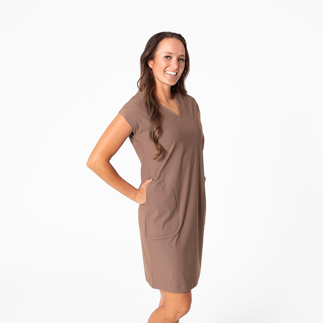 Summer Pocket Dress by Janela Bay