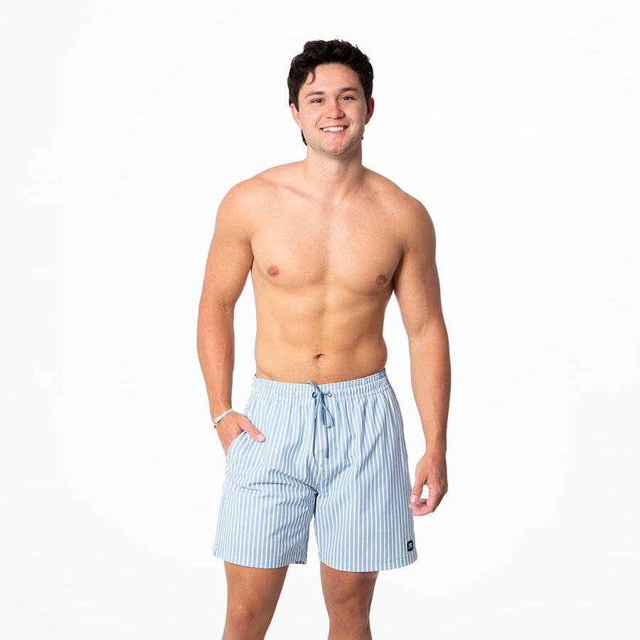 Cruiser Shorts by Janela Bay