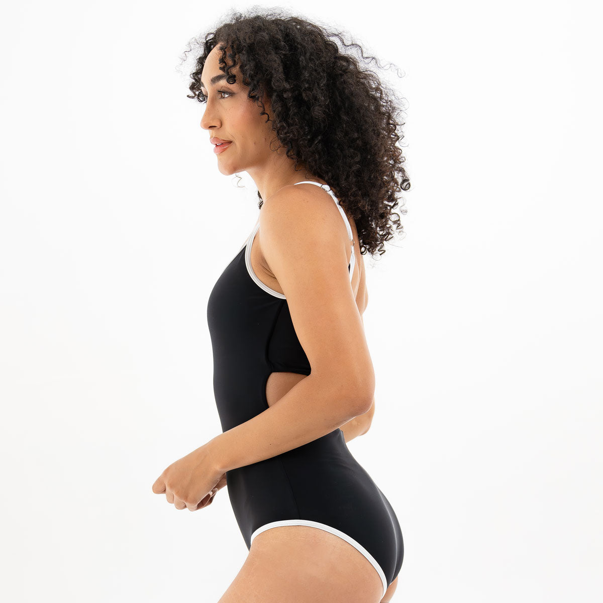 Scoop Neck Outline One Piece Swimsuit