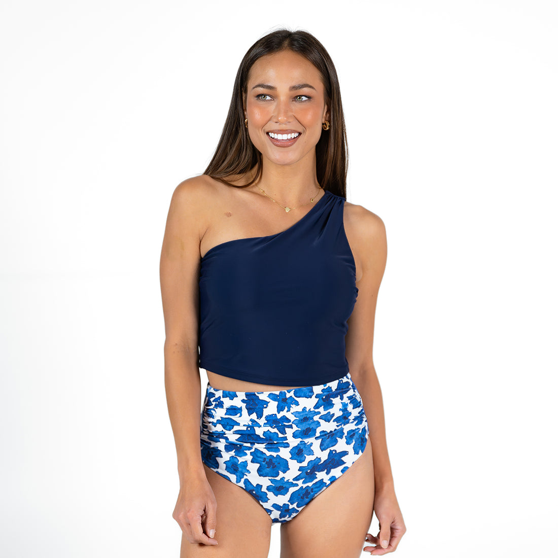 Ruched High Cut Seamless Bottoms by Janela Bay
