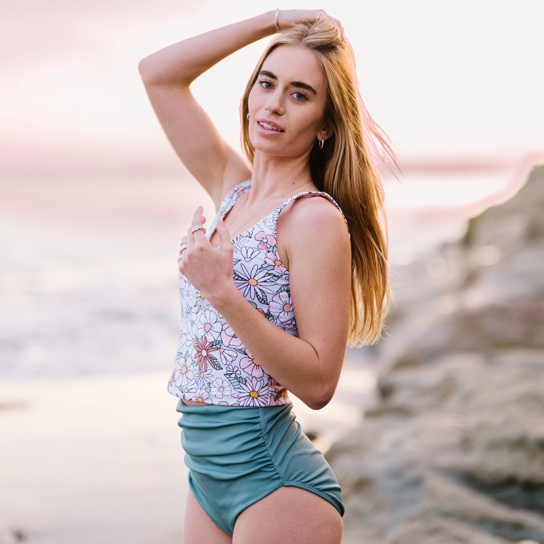 Ruched Seamless Bottoms